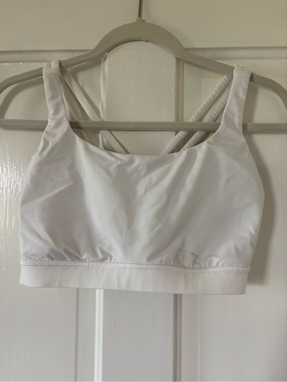 lululemon athletica White Cross-Back Low-Impact Sports Bra NWOT
